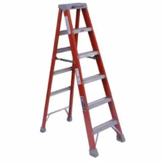Louisville Ladder FM1504 4‘ Fiberglass Twin Stepladder Type 1A While Supplies Last